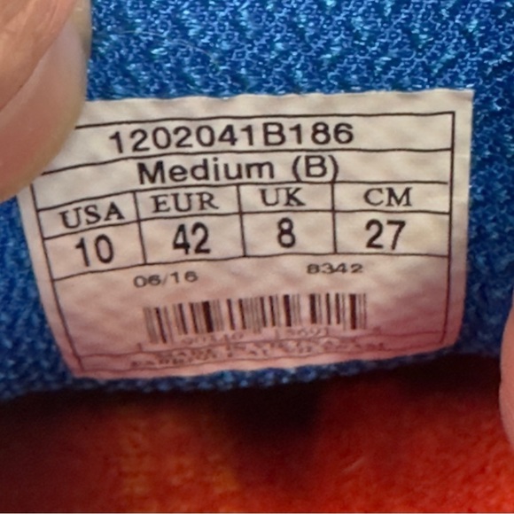 Brooks Limited Edition Cascadia 11 Scott Jurek 2189 Running Shoes - Picture 4 of 8